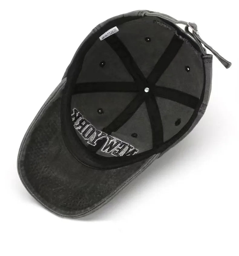 ROBBY New York Washed Snapback Hat
